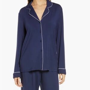 Nordstrom famous moonlight pajamas M super soft
